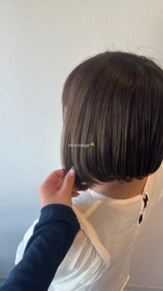 ショート カラー 成清 歩生のヘアスタイル