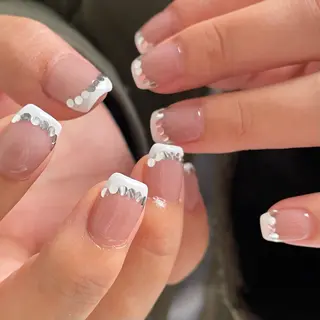 ネイル Manon Yuiのマツエク・マツパデザイン