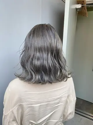 カラー 🔷似合わせのプロ KUMA🔷のヘアスタイル