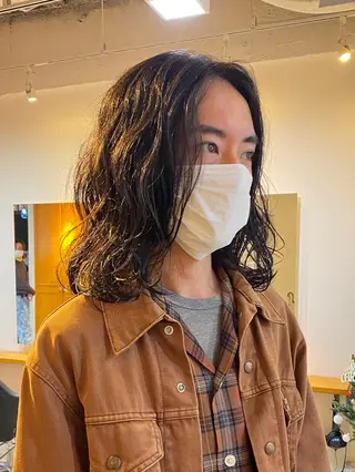 セミロング パーマ メンズ JINKIメンズ特化 メンズカットパーマのヘアスタイル