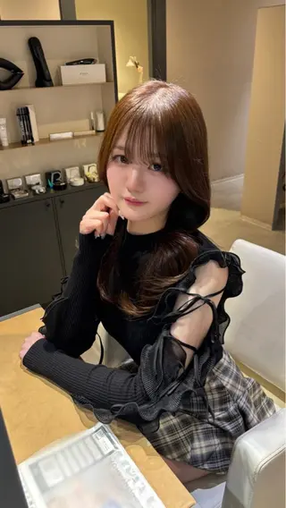 ロング 柿田人和／レイヤー 💫カットモデル✨のヘアスタイル