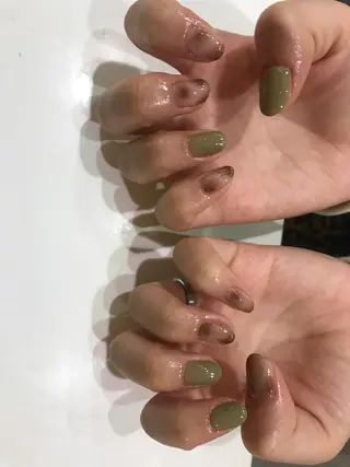 ネイル 12nail所属・大塚 彩沙のネイルデザイン
