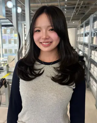 セミロング カラー ダブルカラー/レイヤ ーカット 🤍ゆきなのヘアスタイル