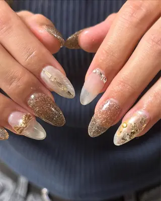 ネイル via nailのネイルデザイン