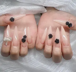 ネイル Lee Nails チップ長さだし専門店のネイルデザイン