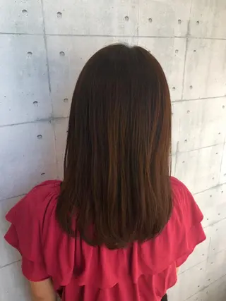 ミディアム カラー 金沢 広美のヘアスタイル