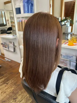 セミロング 高野 かおりのヘアスタイル