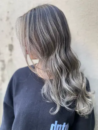 セミロング CIEL所属・バレイヤージュ⭐️ 栄/舩木裕矢のヘアスタイル