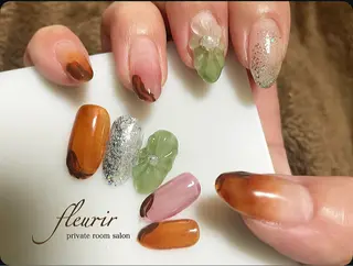 ネイル フルリール 【プライベートサロンのネイルデザイン