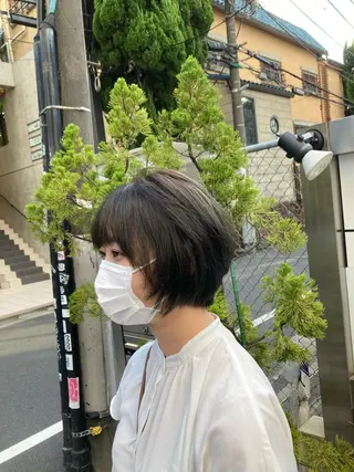 ショート 寺田 ゆりのヘアスタイル