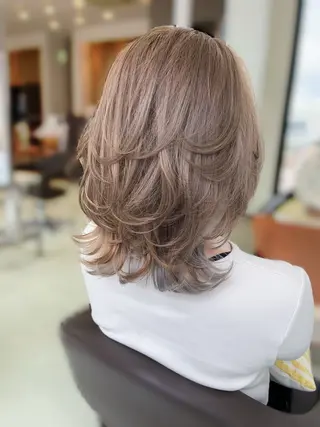 ミディアム wil西宮レイヤー 西村徹のヘアスタイル