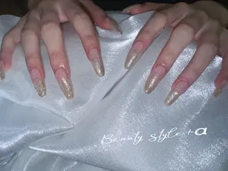 ネイル Beauty style +α所属・Memezawa Nanaのネイルデザイン