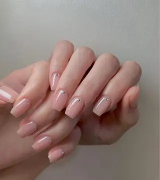ネイル HIN NAILのネイルデザイン