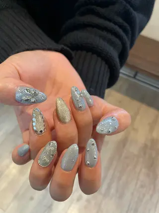 ネイル Lily Beauty天神西通り店所属・坂田 美生のネイルデザイン