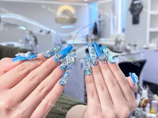 ネイル NYネイルサロン　千葉中央店所属・NYネイルサロン 千葉中央店のネイルデザイン