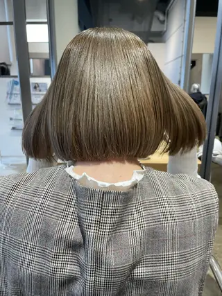 ショート 秋山 裕香のヘアスタイル