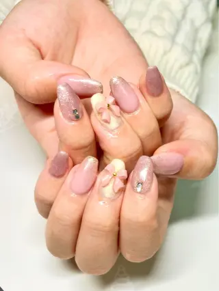 ネイル 新宿ネイルサロン ジェミディローサ所属・新宿ネイルサロン ジェミディローサのネイルデザイン