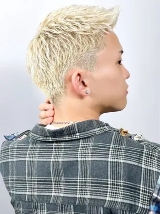 ショート カラー ヘアアレンジ メンズ プレミアムバーバー新宿店所属・⚡️メンズ特化⚡️ 倉林 隼大のヘアスタイル