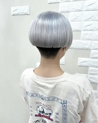 ショート カラー ビューティー　クララ所属・🌈miu miu hair✂️💕のヘアスタイル