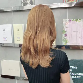 セミロング カラー 🎨美大卒美容師🎨 まっきーのヘアスタイル