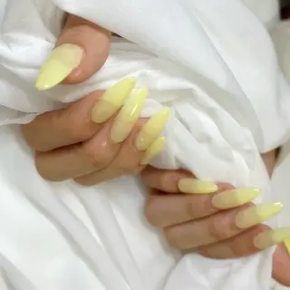 ネイル アンジュ Yuriのネイルデザイン