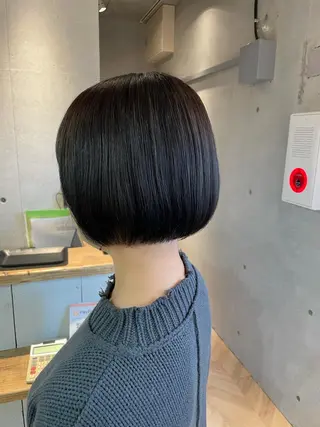 ショート カラー しのはら まどかのヘアスタイル