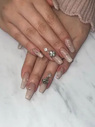 ネイル 💖𝓜𝓲𝓸 /3月予約受付中💖のネイルデザイン