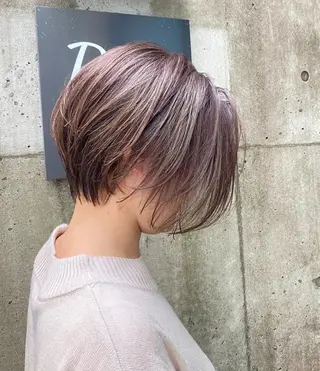 ショート カラー ネイル マツエク・マツパ 中山 天地のヘアスタイル