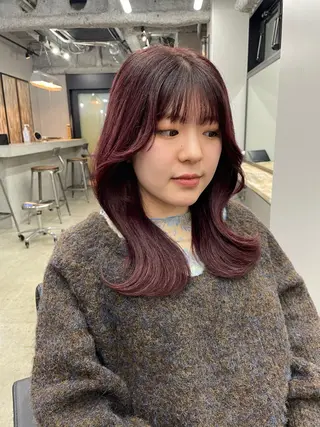ロング カラー 新宿/韓国ヘア/ 髪質改善ストレートのヘアスタイル