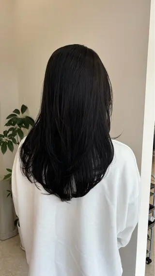 ロング カラー ヘアアレンジ 能勢 莉里花のヘアスタイル