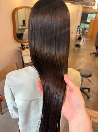 ロング 柳瀬 和香奈のヘアスタイル