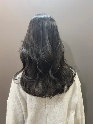 ロング カラー 中村 ひなたのヘアスタイル