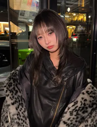 ロング 吉村 駿佑のヘアスタイル