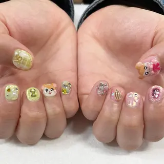 ネイル 東 千夏のネイルデザイン