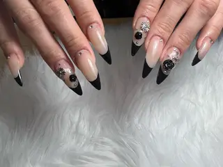 ネイル ViBliss所属・nail salon ViBlissのネイルデザイン