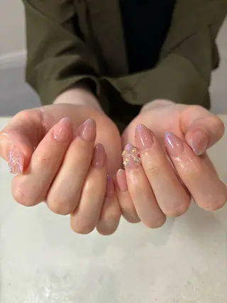 ネイル shiro 浜松駅前店所属・shiro 浜松駅前店のネイルデザイン