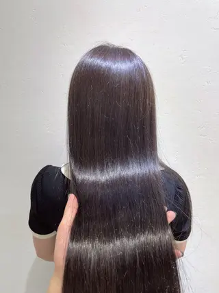 ロング カラー ハイトーン/レイヤ ーTENSHOのヘアスタイル