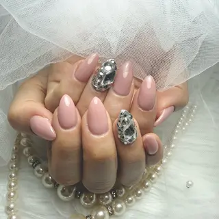 セミロング Conjunim MAMI🎀✨のネイルデザイン