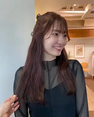 ロング カラー ヘアアレンジ SALOWIN原宿iori店所属・レイヤー🌟艶カラー 🕊まやのヘアスタイル