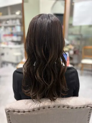 カラー 秋山 拓未のヘアスタイル