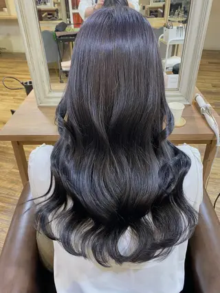 ロング カラー 服部 樹季のヘアスタイル