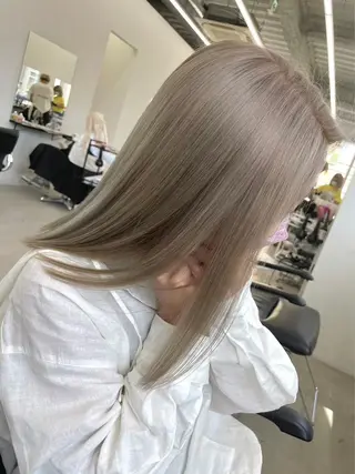 ロング カラー LINOET名古屋所属・齋藤 梨乃のヘアスタイル