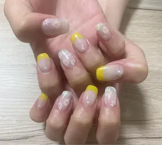 ネイル MINAMI nailsのネイルデザイン