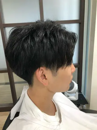 ミディアム カラー メンズ パーマ特化 三浦楓雅のヘアスタイル