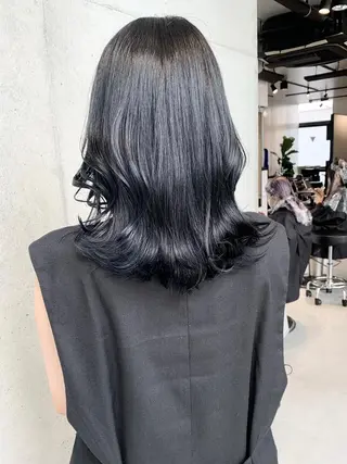 セミロング カラー 透明感/オリーブ/ グレージュ/YUKAのヘアスタイル