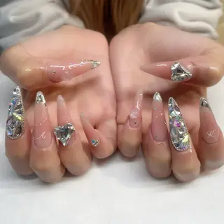 ネイル 💎🐰 saki. m 🐰💎のネイルデザイン