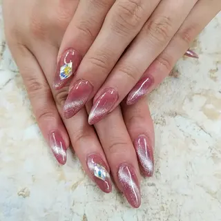 ネイル 河野ちえ (雑誌掲載サロン)のネイルデザイン