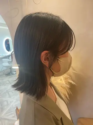 ミディアム ミルクティ/ピンク/ レイヤー/yuriaのヘアスタイル