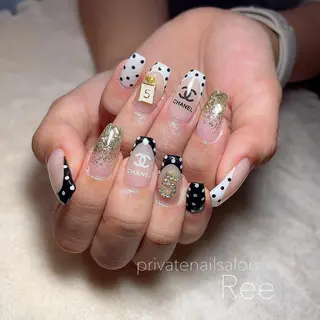 ネイル 知花 梨花のネイルデザイン