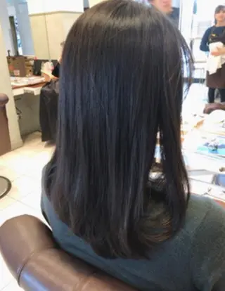 ロング カラー ブリーチカラー🌈 嘉名 真樹のヘアスタイル